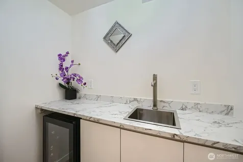 5930 18th Avenue S Seattle WA 98108
