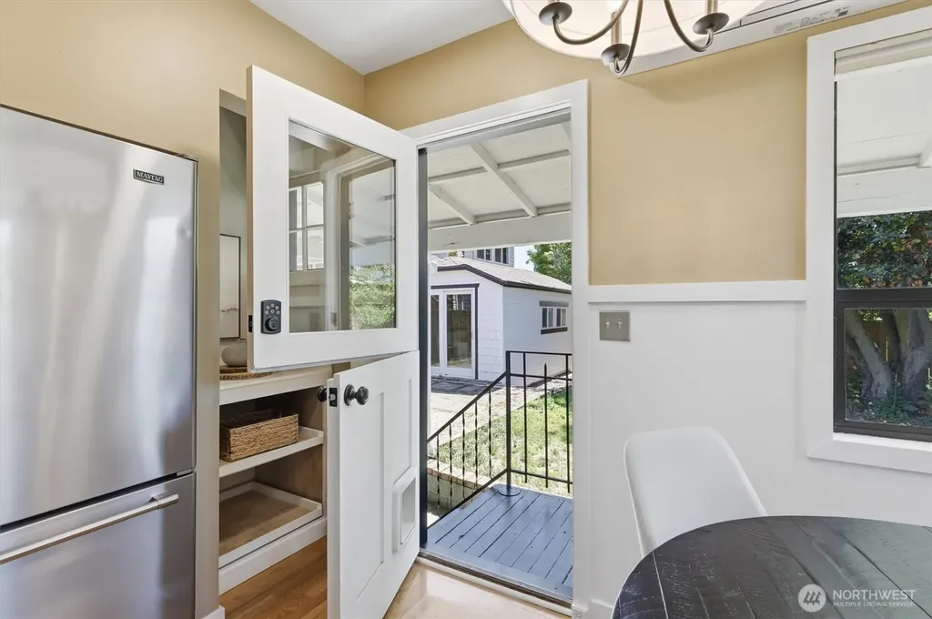 4809 SW Findlay Street Seattle WA 98136