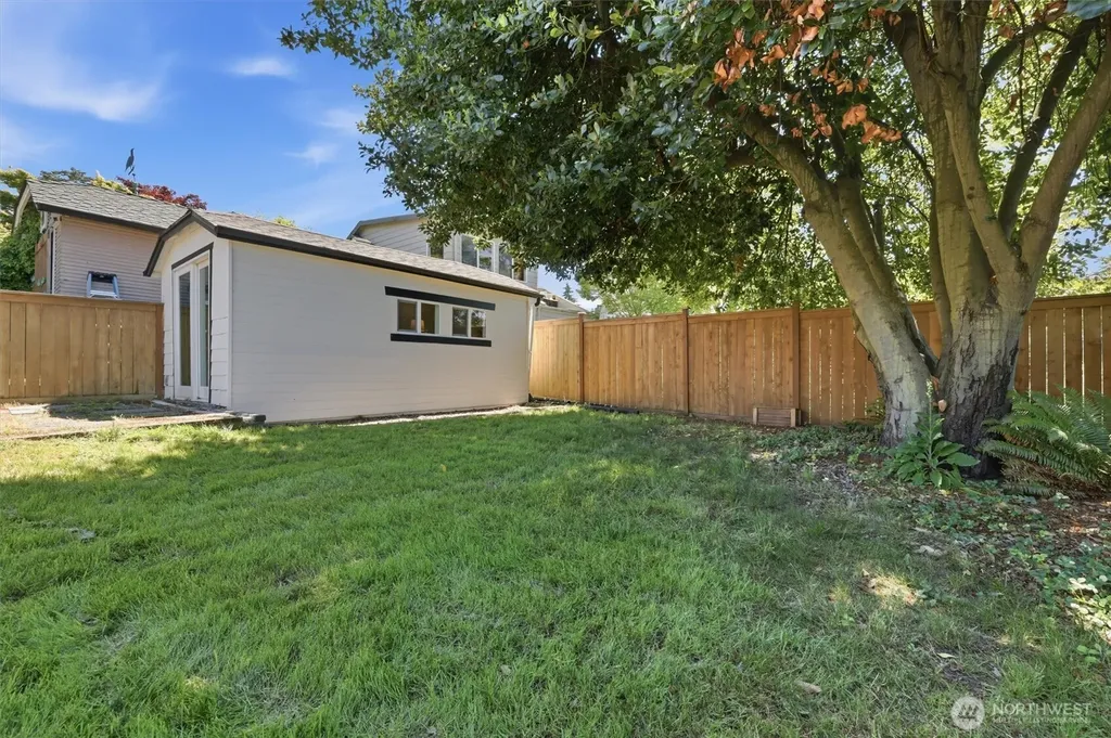 4809 SW Findlay Street Seattle WA 98136