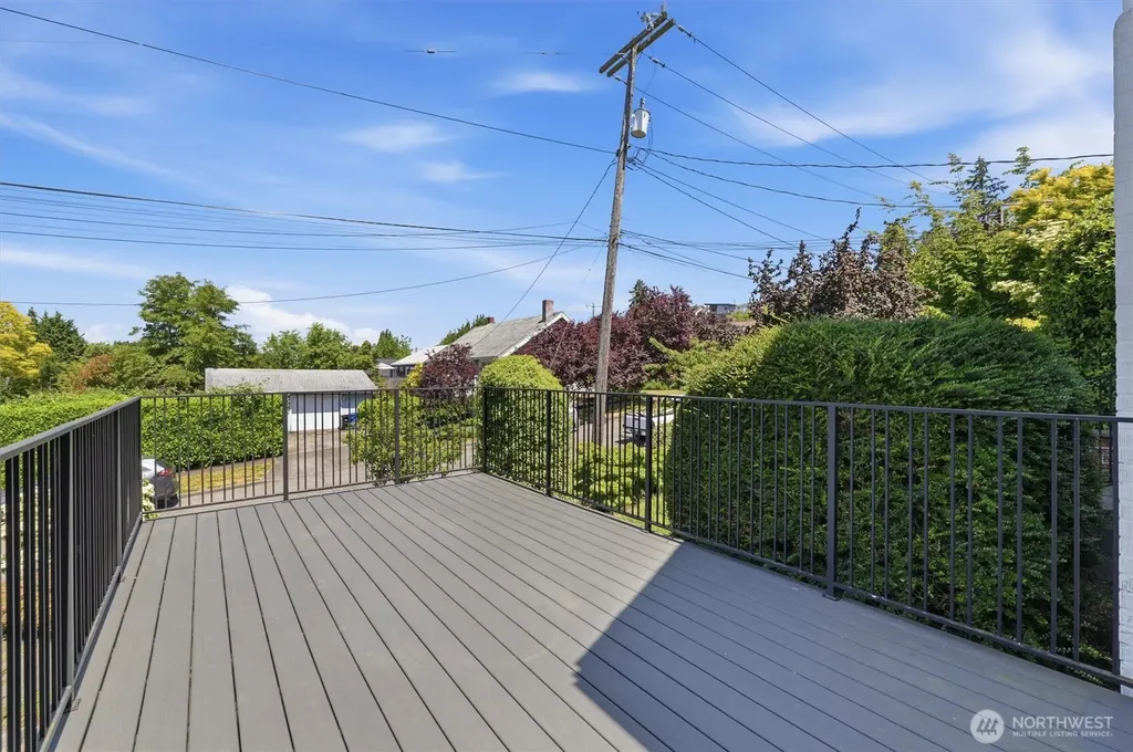 4809 SW Findlay Street Seattle WA 98136