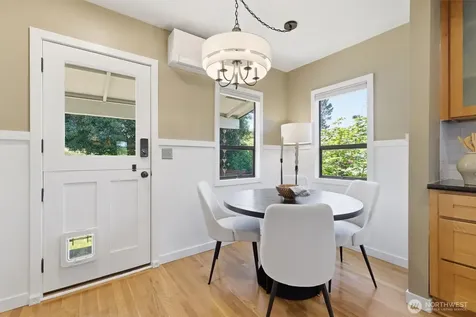 4809 SW Findlay Street Seattle WA 98136