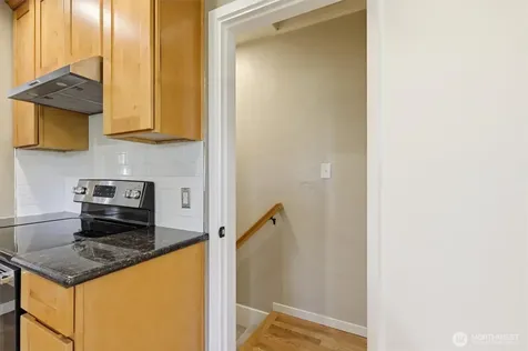 4809 SW Findlay Street Seattle WA 98136