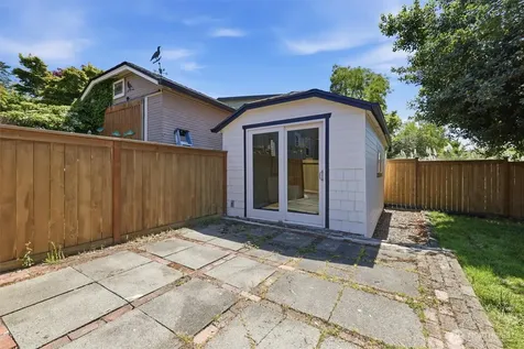 4809 SW Findlay Street Seattle WA 98136