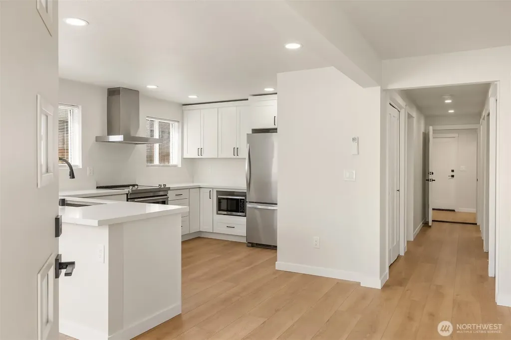 2201 NW 64th Street Seattle WA 98107
