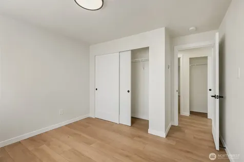2201 NW 64th Street Seattle WA 98107