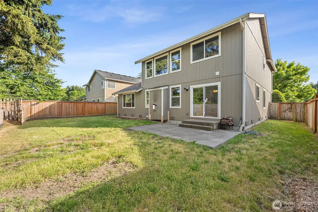 15880 104th Ave SE Yelm WA 98597