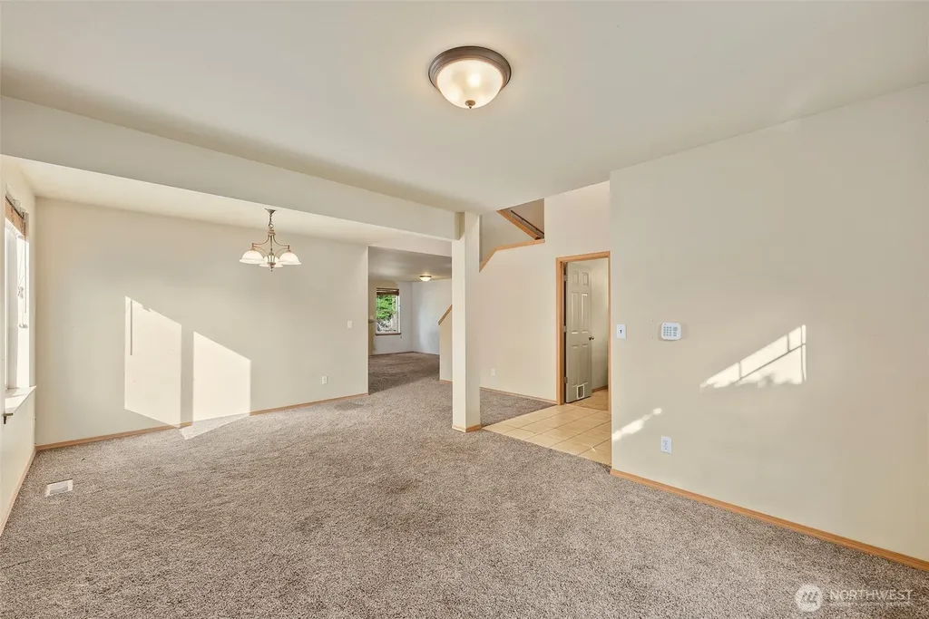 15880 104th Ave SE Yelm WA 98597