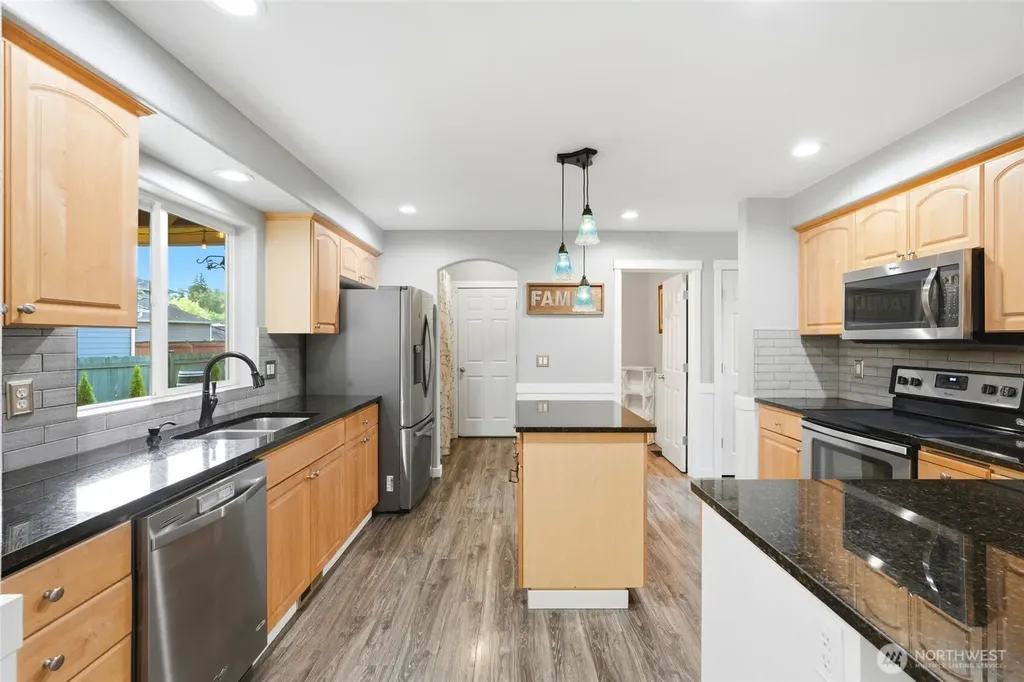 13827 Dogwood Court Sultan WA 98294