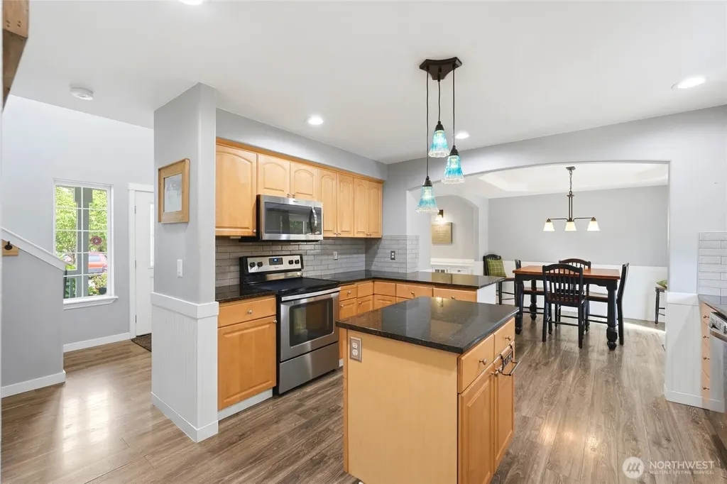 13827 Dogwood Court Sultan WA 98294