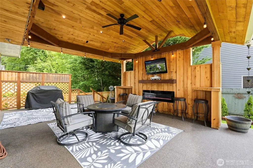 13827 Dogwood Court Sultan WA 98294