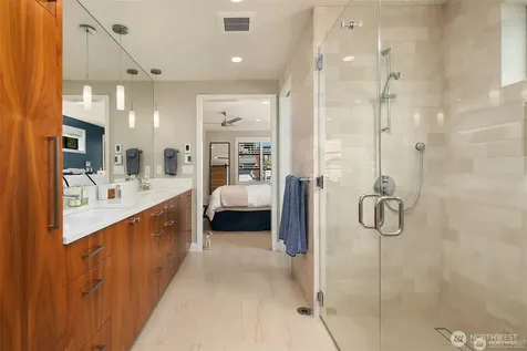2821 Fairview Avenue E Seattle WA 98102