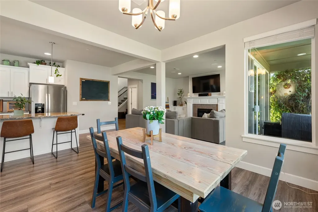 21812 SE 270th Street Maple Valley WA 98038