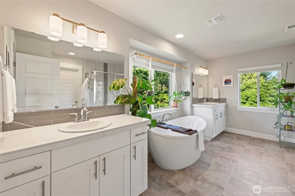 21812 SE 270th Street Maple Valley WA 98038