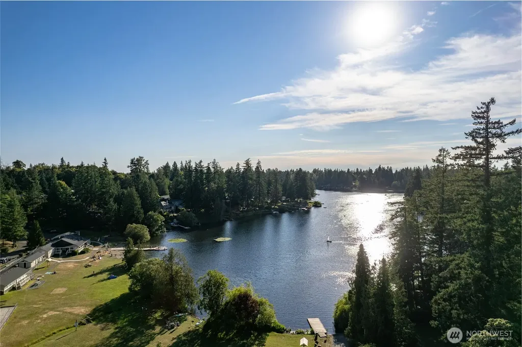 21812 SE 270th Street Maple Valley WA 98038