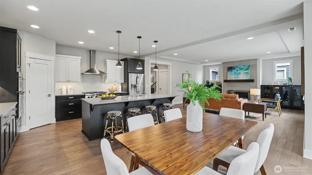 221 Shadow Avenue NE Renton WA 98059