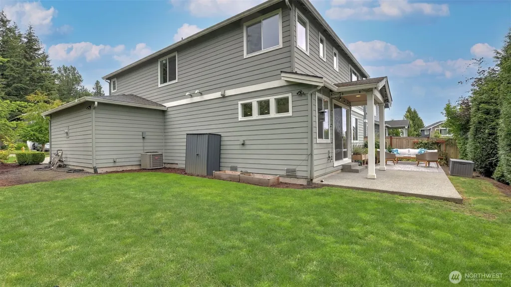 221 Shadow Avenue NE Renton WA 98059