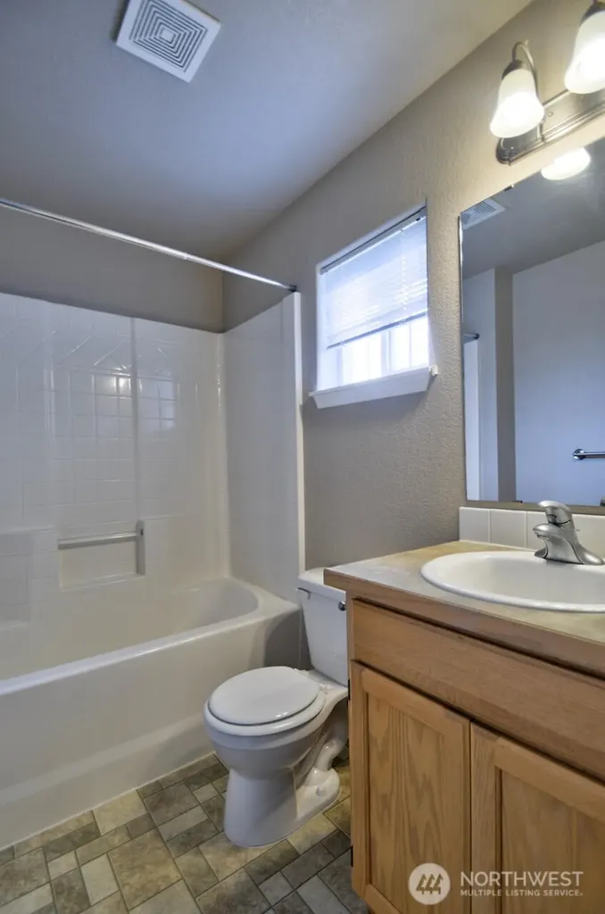 4809 Durham Street SE Lacey WA 98503
