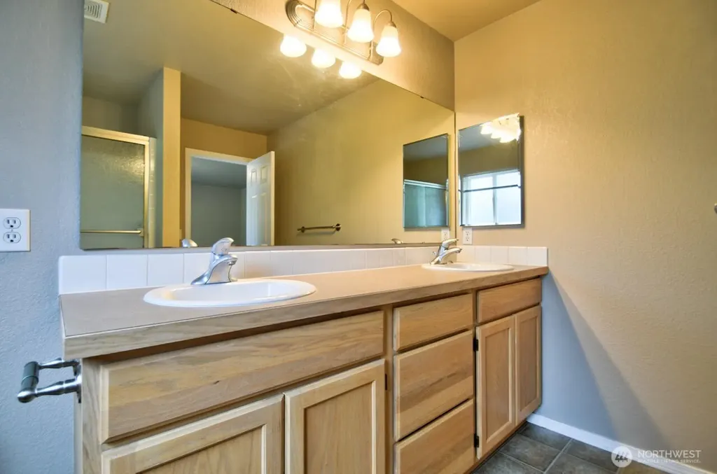 4809 Durham Street SE Lacey WA 98503