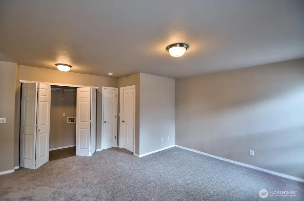 4809 Durham Street SE Lacey WA 98503