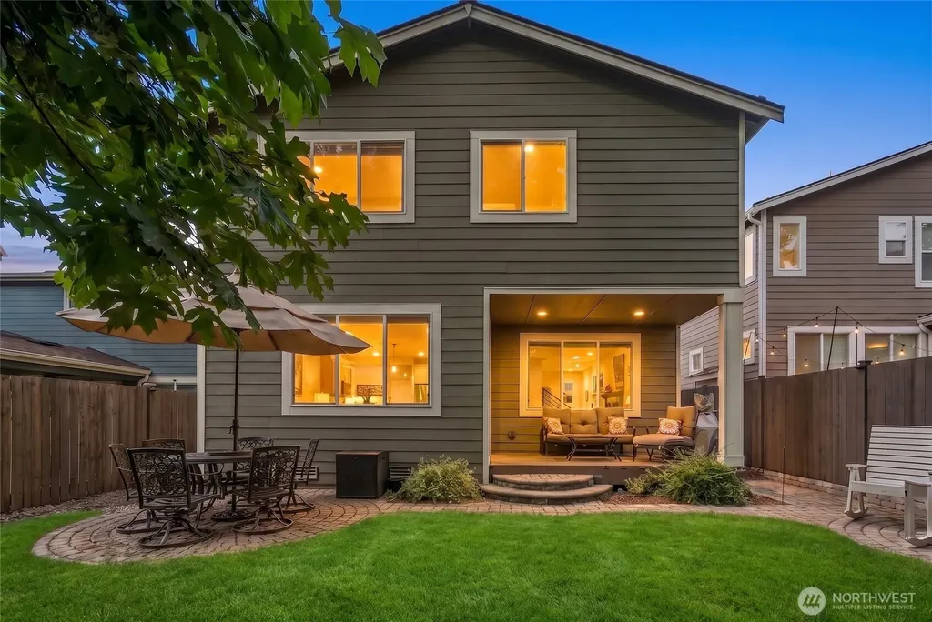 9633 S 209th Street Kent WA 98031