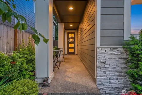 9633 S 209th Street Kent WA 98031