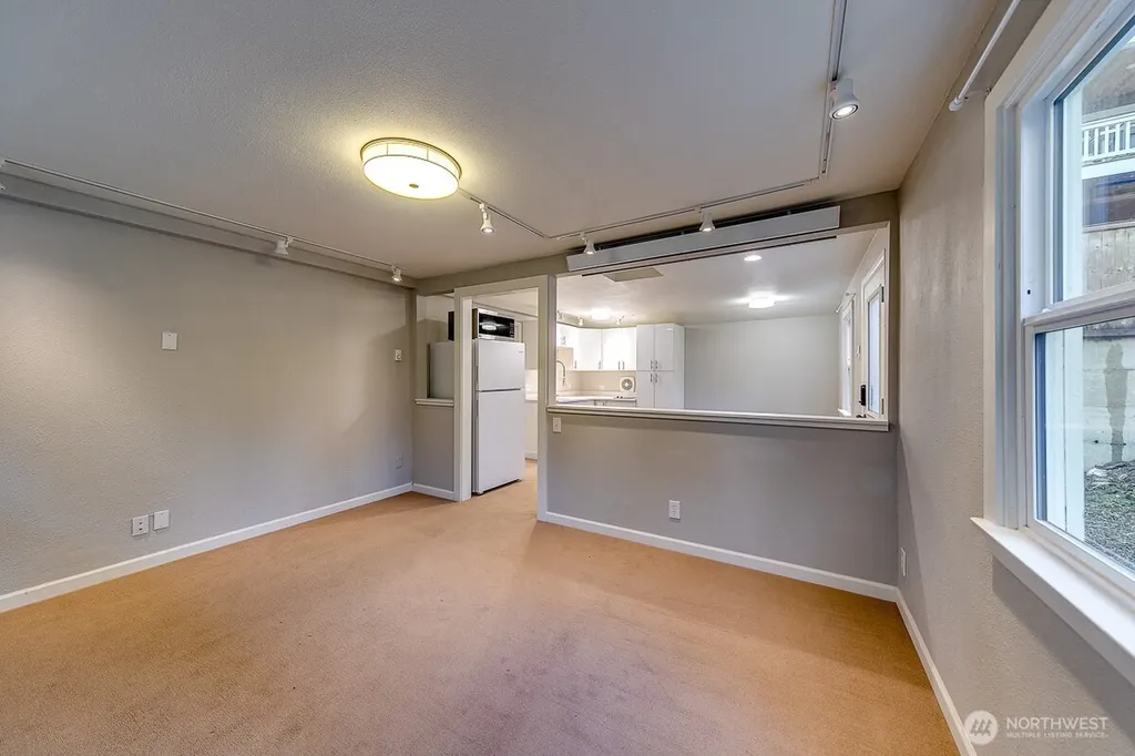 1140 NE Wing Point Way Bainbridge Island WA 98110