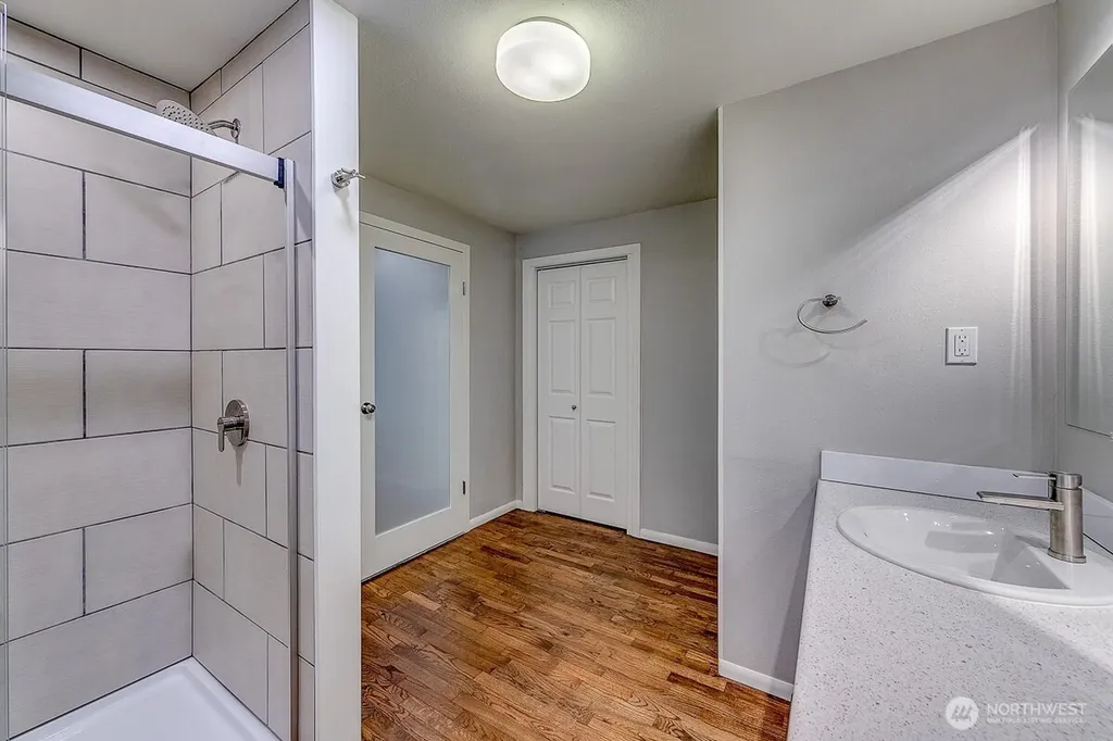 1140 NE Wing Point Way Bainbridge Island WA 98110