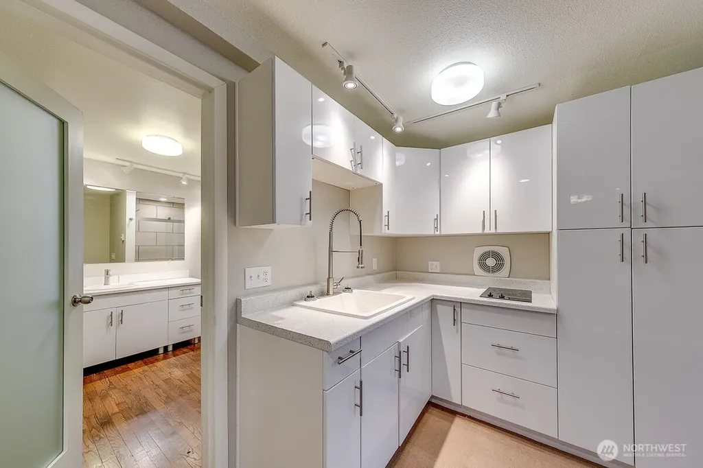 1140 NE Wing Point Way Bainbridge Island WA 98110