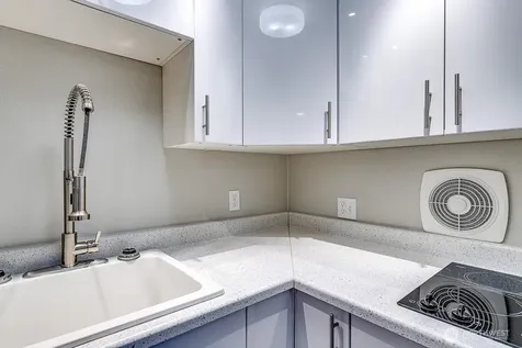 1140 NE Wing Point Way Bainbridge Island WA 98110