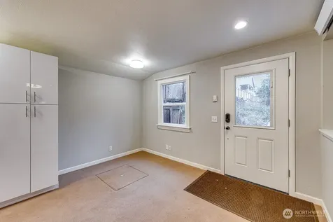 1140 NE Wing Point Way Bainbridge Island WA 98110