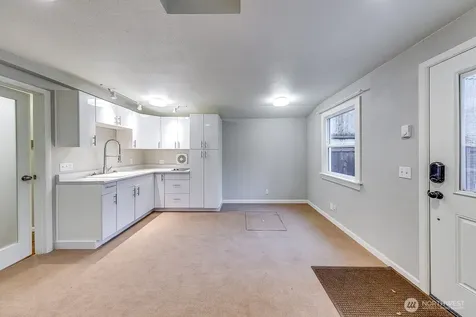 1140 NE Wing Point Way Bainbridge Island WA 98110