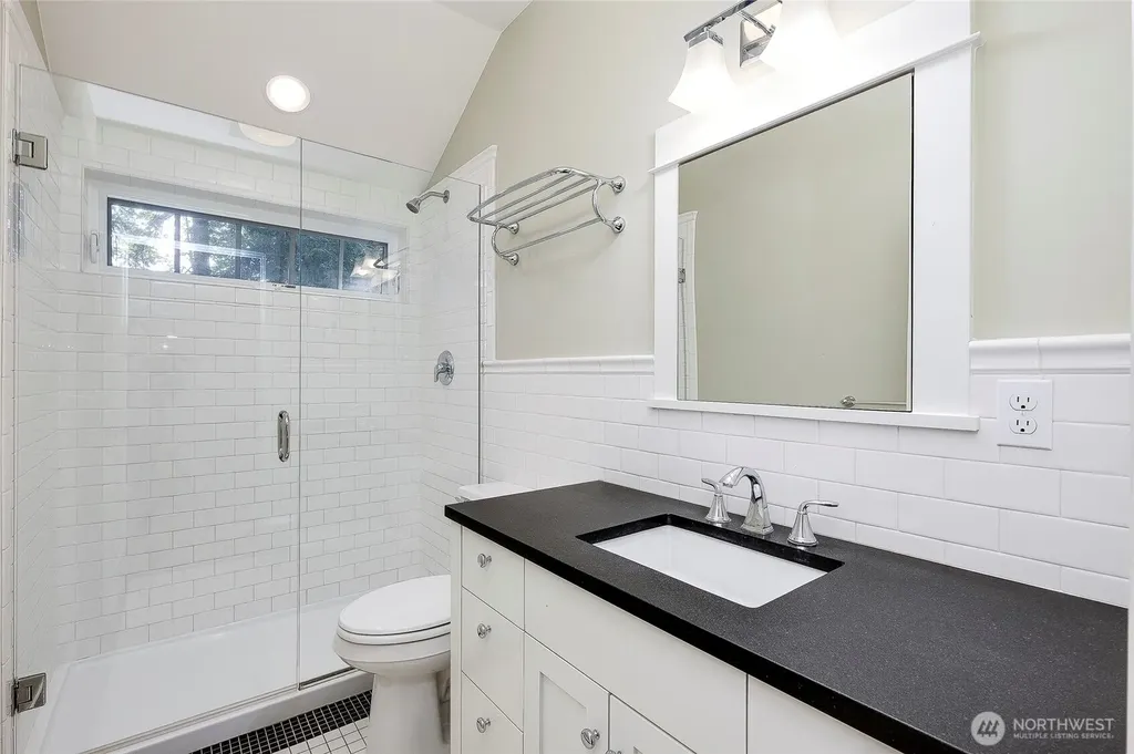 8013 NE Bucklin Hill Road Bainbridge Island WA 98110