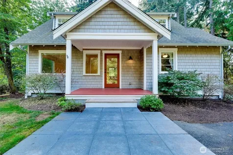 8013 NE Bucklin Hill Road Bainbridge Island WA 98110