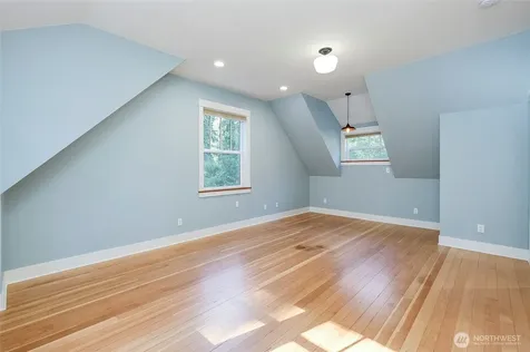 8013 NE Bucklin Hill Road Bainbridge Island WA 98110