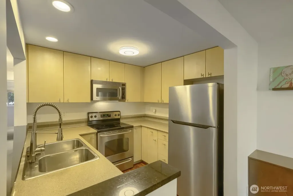 8240 126th Avenue NE Kirkland WA 98033