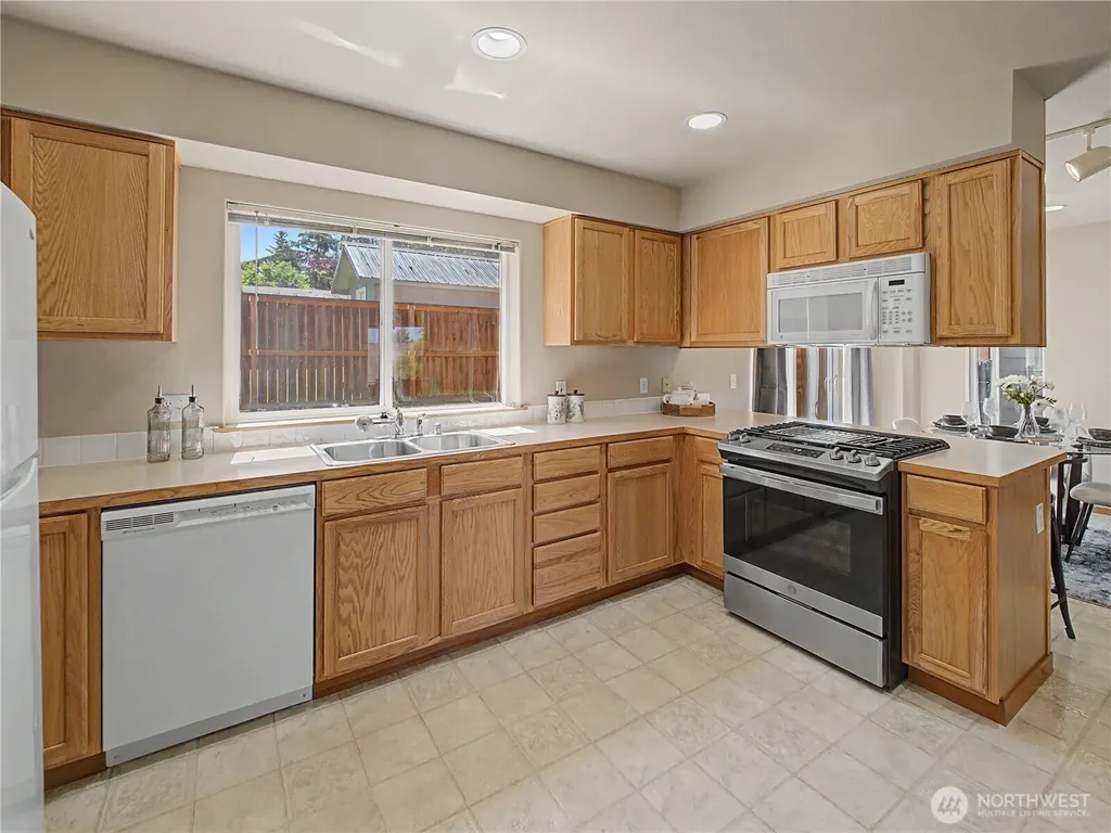 1613 Morris Avenue S Renton WA 98055