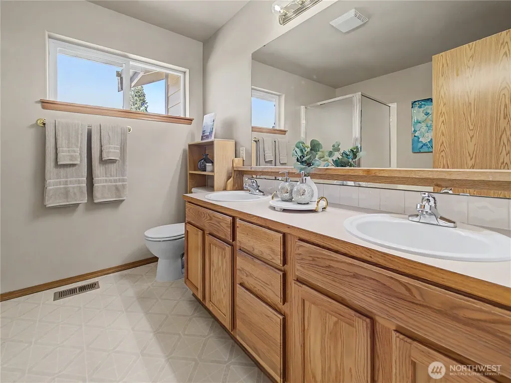 1613 Morris Avenue S Renton WA 98055