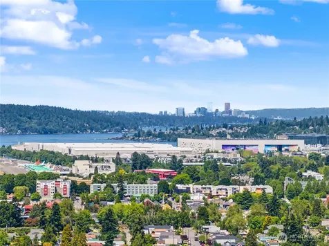 1613 Morris Avenue S Renton WA 98055