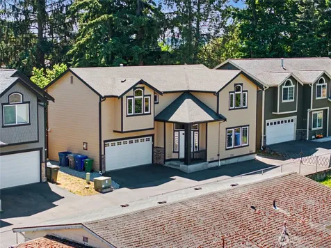 1613 Morris Avenue S Renton WA 98055