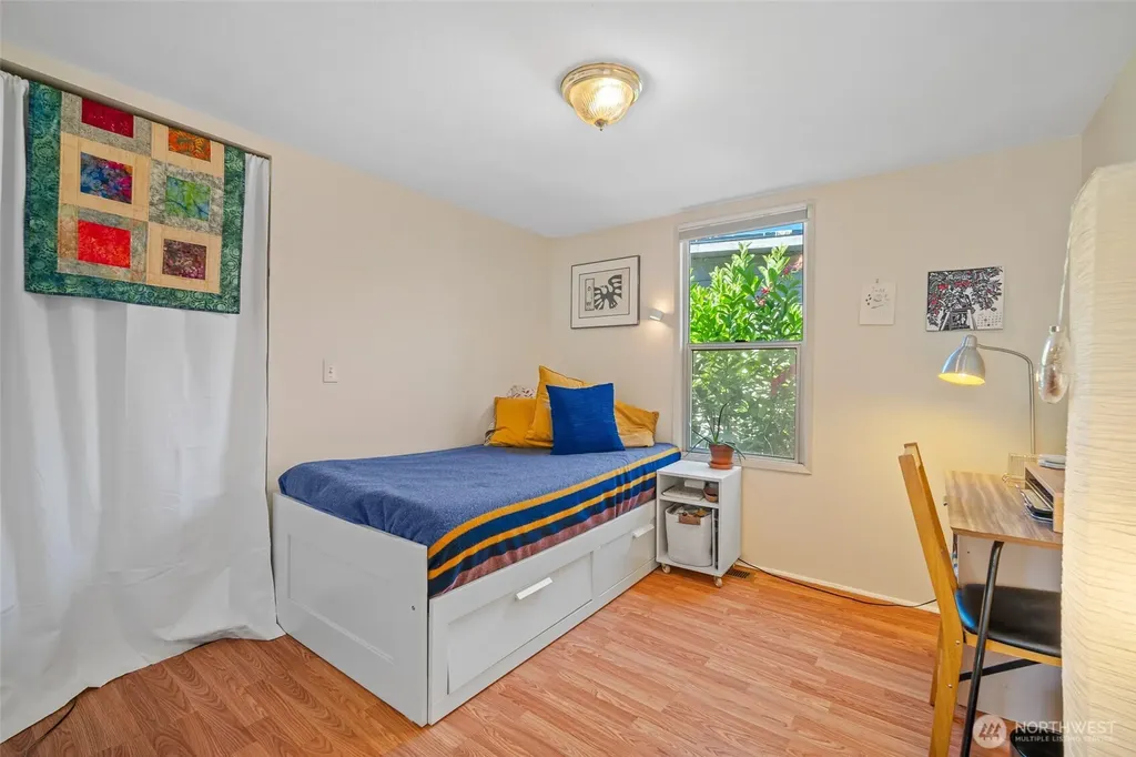 811 W Hazel Street Mount Vernon WA 98273