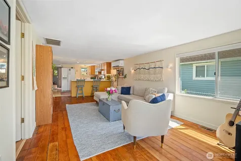 811 W Hazel Street Mount Vernon WA 98273