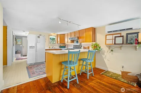 811 W Hazel Street Mount Vernon WA 98273