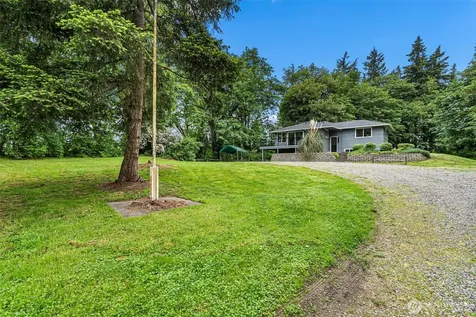 11517 34th Street E Edgewood WA 98372