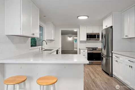 11517 34th Street E Edgewood WA 98372