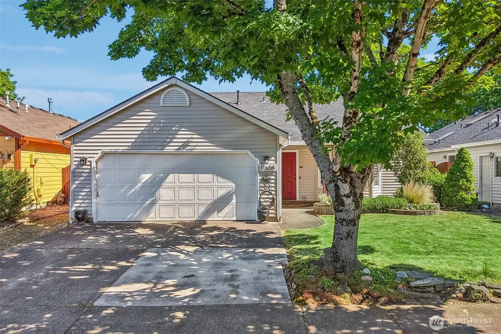 17608 SE 22nd Way Vancouver WA 98683