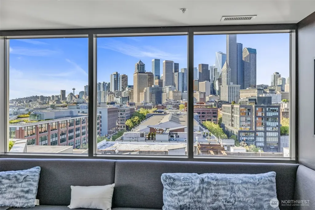 590 1st Avenue S Seattle WA 98104