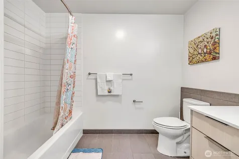 590 1st Avenue S Seattle WA 98104