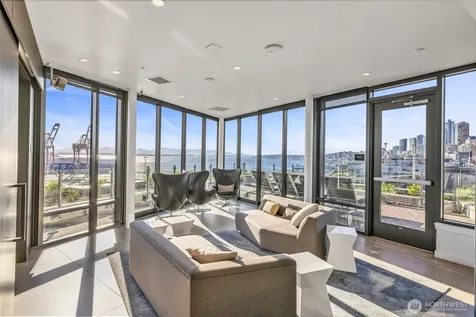 590 1st Avenue S Seattle WA 98104