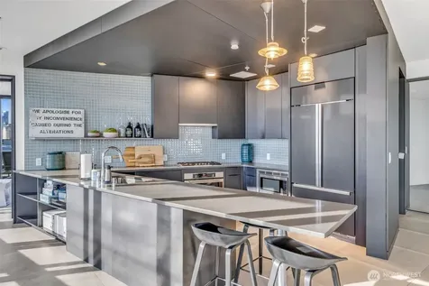 590 1st Avenue S Seattle WA 98104