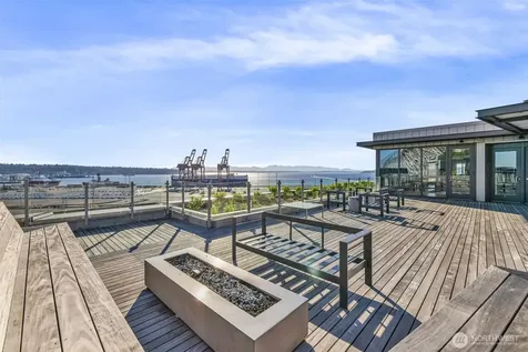 590 1st Avenue S Seattle WA 98104